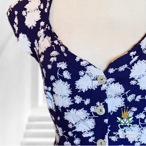 1190s style Maeve Anthropologie Floral lattice back maxi dress. - Picture 4 of 8